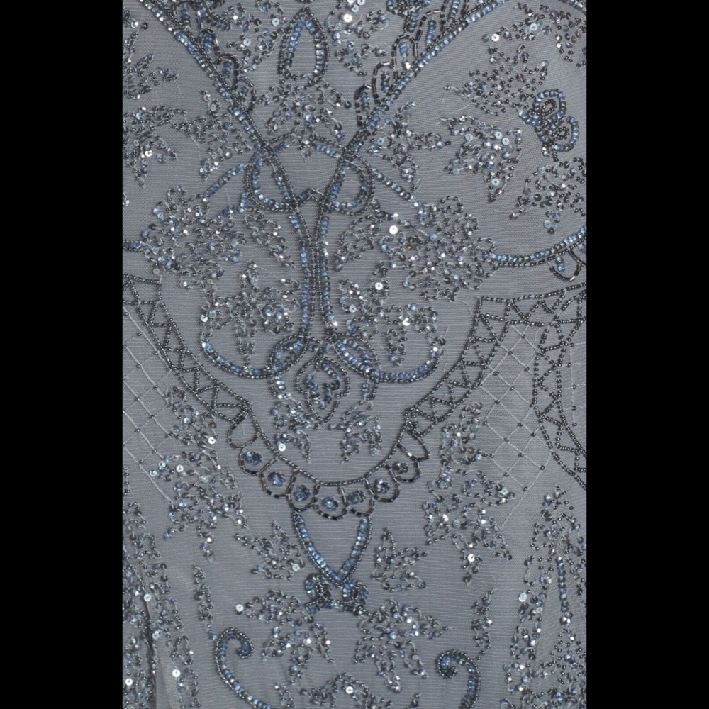 NEW Pisarro Nights Embellished Mesh Gown in‎ Steel [SZ 12 ] - Picture 3 of 11